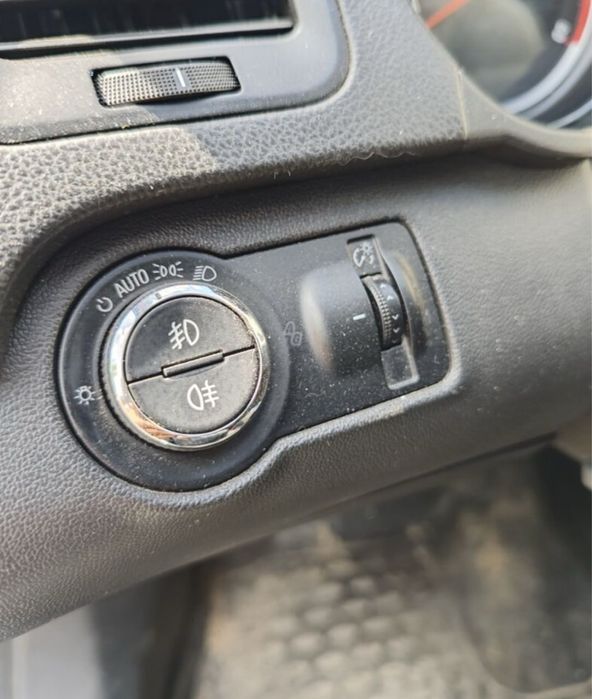 Opel Insignia продам