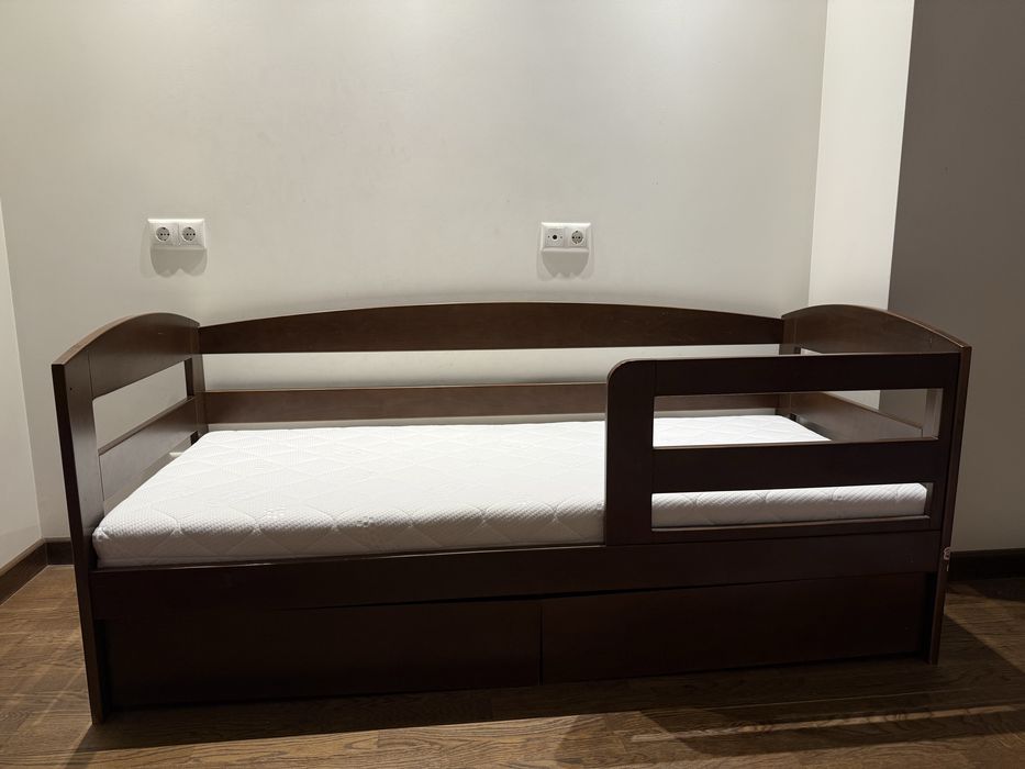 Ліжко дитяче, підліткове