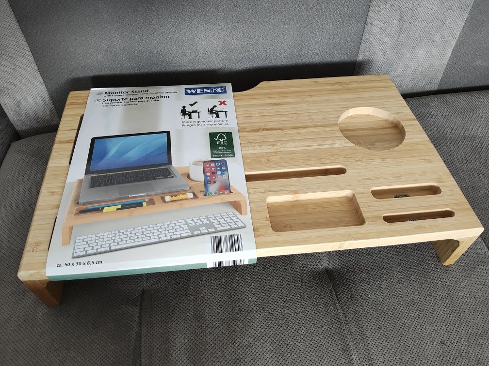 Podstawka pod monitor z przegródkami na akcesoria biurowe
