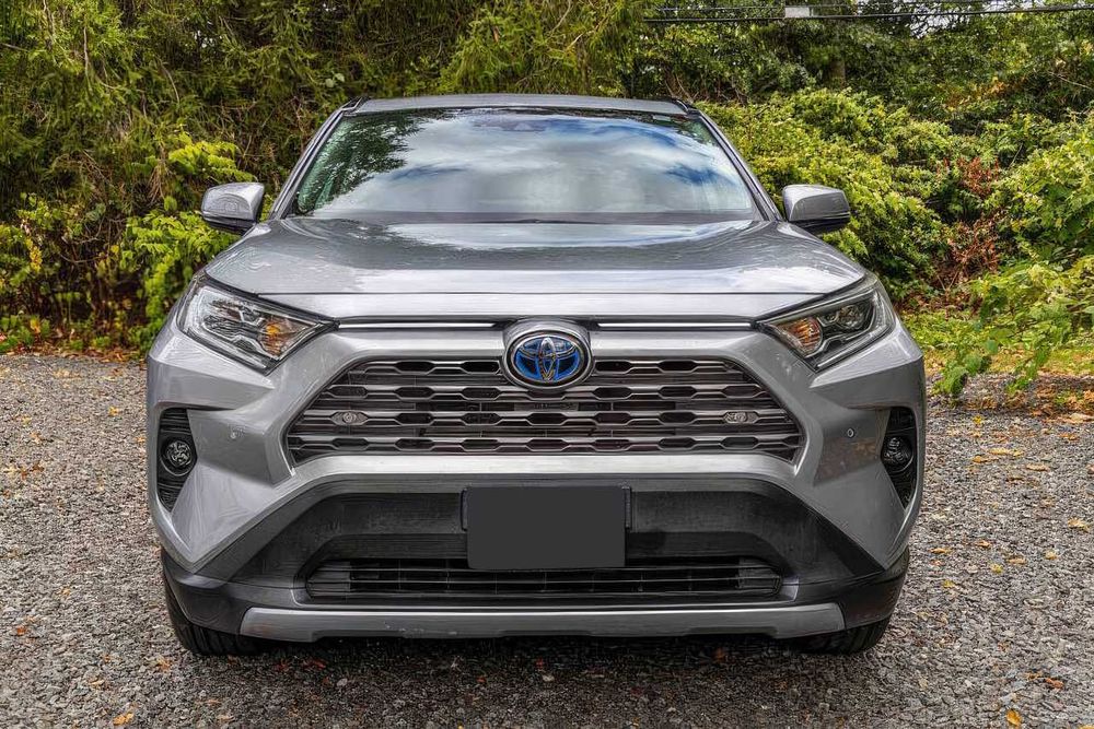 Toyota RAV4      2019