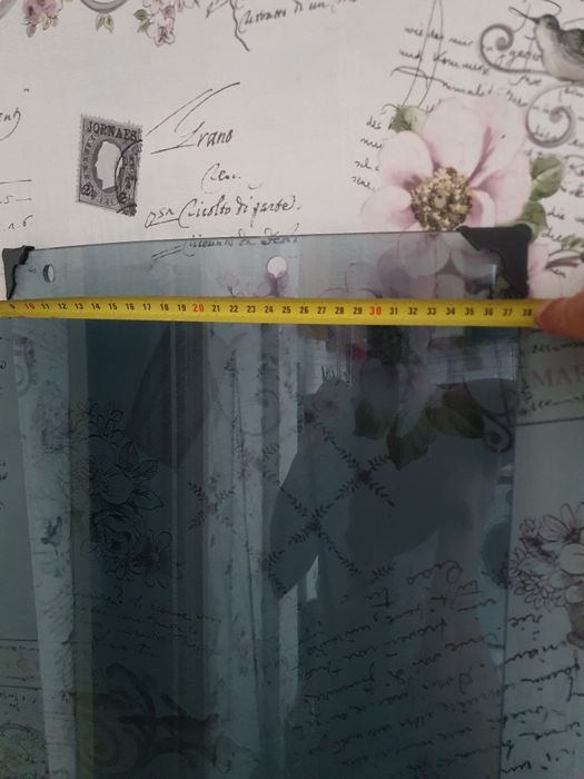 Скло з душевої кабінт