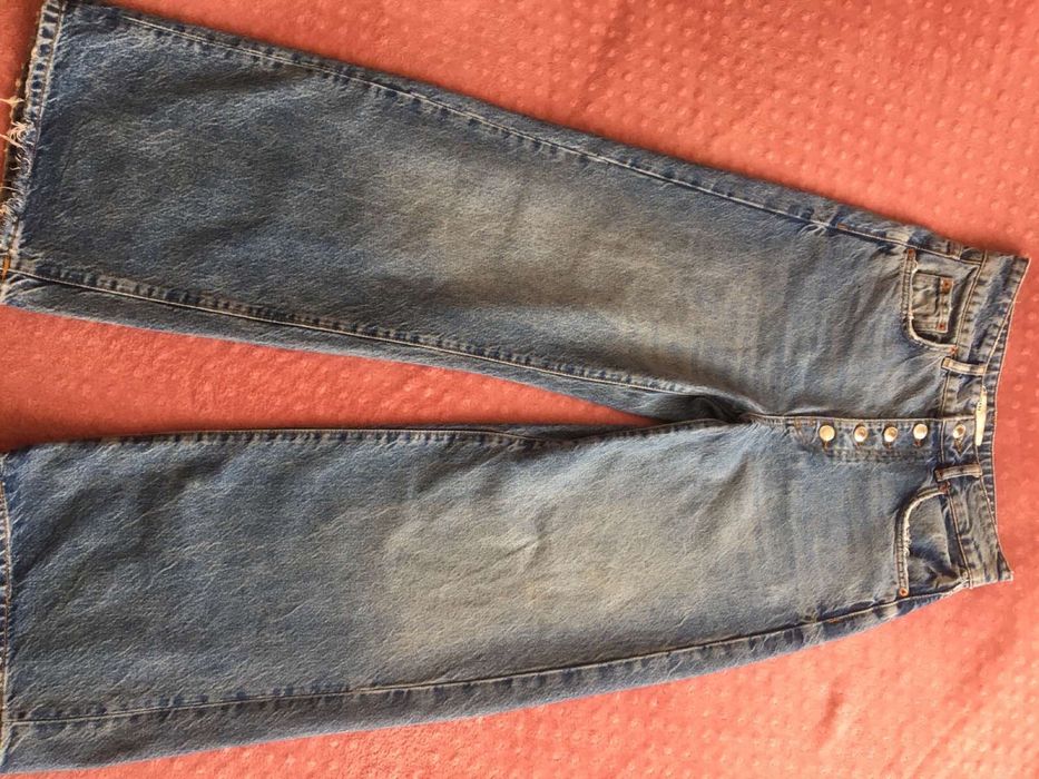 Стильні джинси фірмиZARA