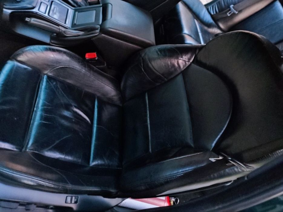 Передні сидіння М5 бмв е39