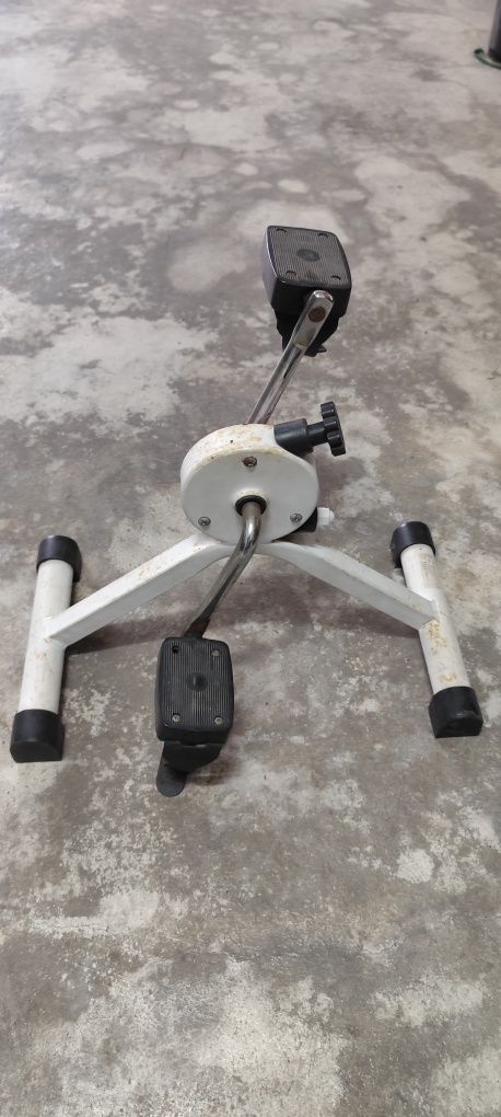 Pedaleira em metal