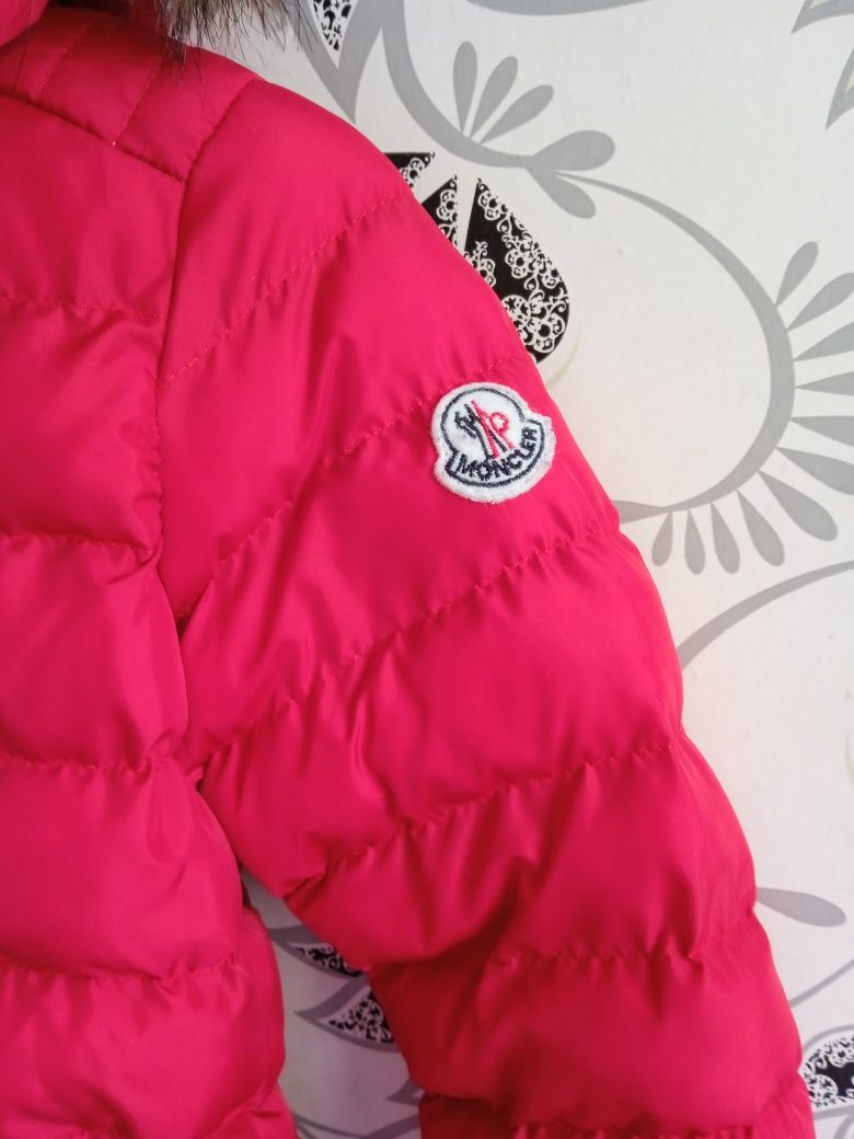 Moncler Куртка  5-6 Пальто для девочки 5-6 110-116