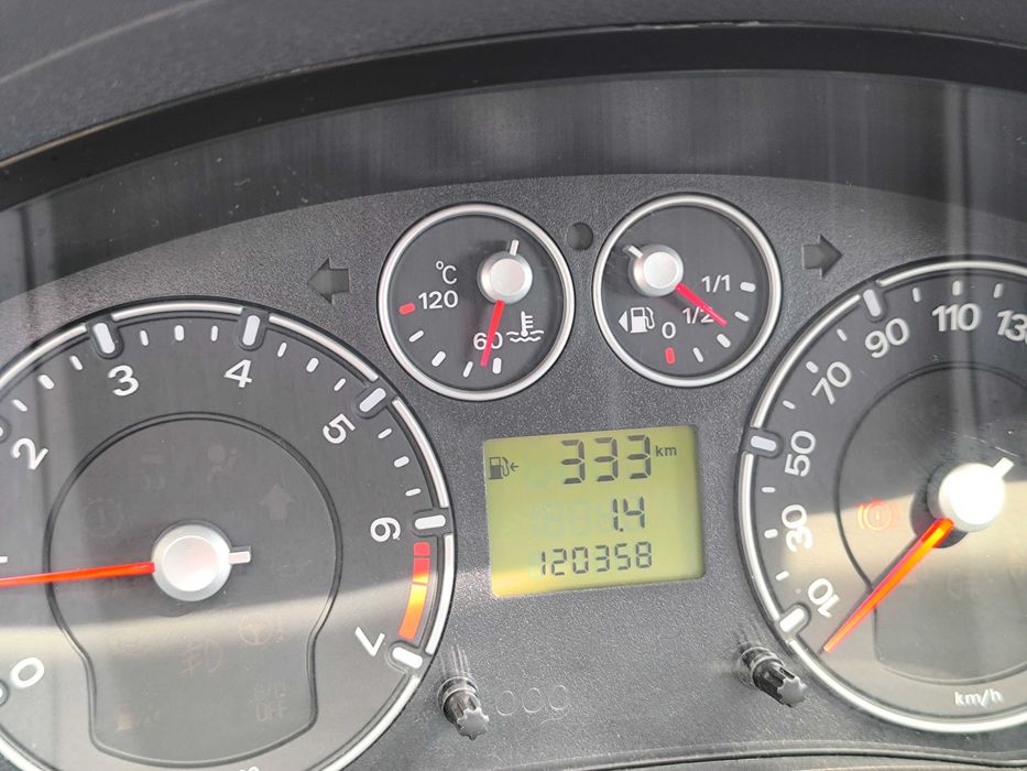 Fiesta 1.3 120tys km Klima Serwis 1 właściciel