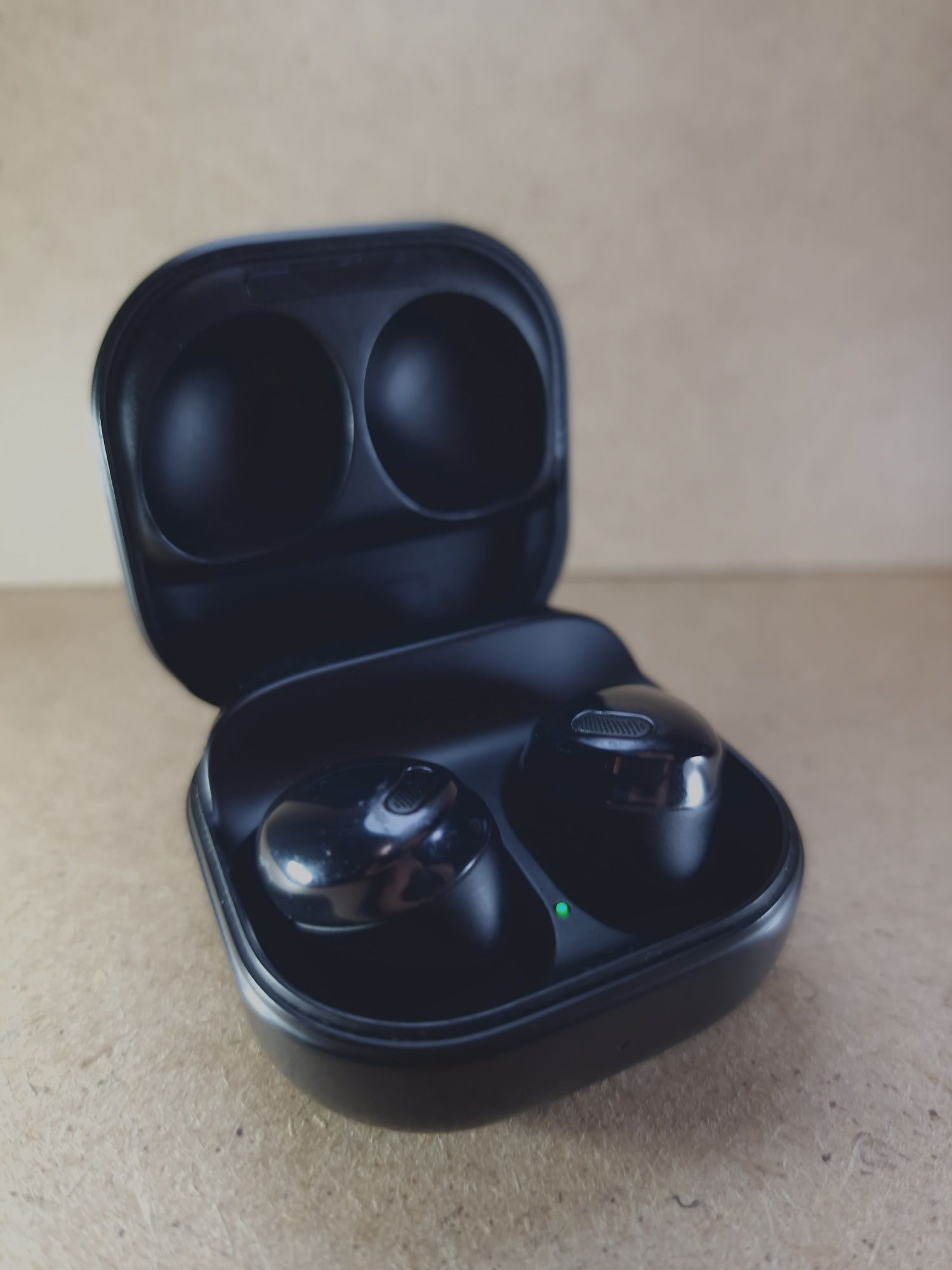 Навушники Samsung Galaxy Buds Pro