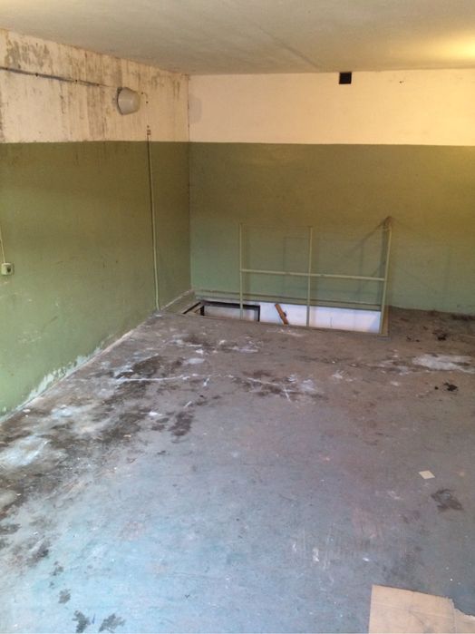 Гараж цегла, Видубичи