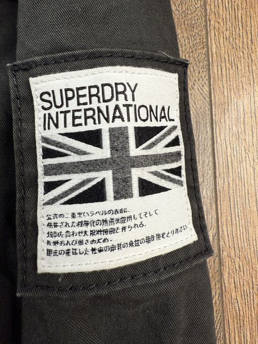 Superdry Military чорна куртка L утеплена Premium темно сіра зелена