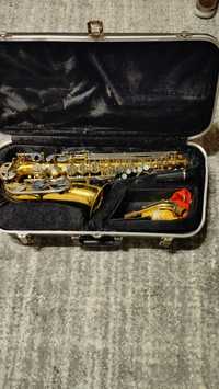 Saksofon altowy Conn 20m