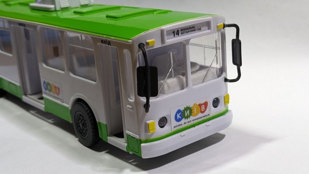 Троллейбус масштабная модель