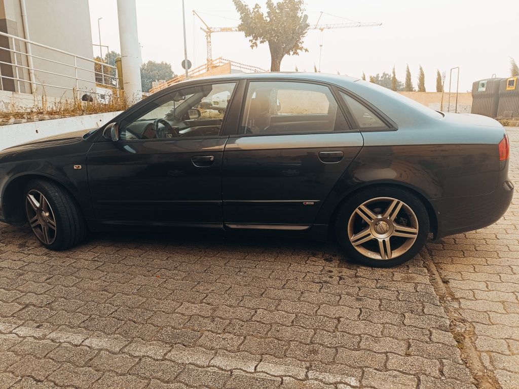 AUDI A4 S-line TDI pode trazer mecânico