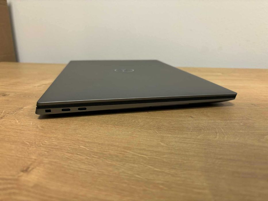 LAPTOP DELL PRECISION 5570 / I7-12700H / 32GB RAM/ 1TB SSD / RTX A2000