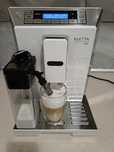 Кавова машина Delonghi Eletta Top