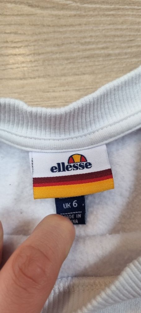 Bluza damska Ellesse, biała, logo, bez kaptura, crewneck