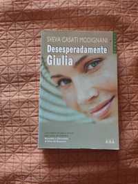 Livro "Desesperadamente Giulia"
