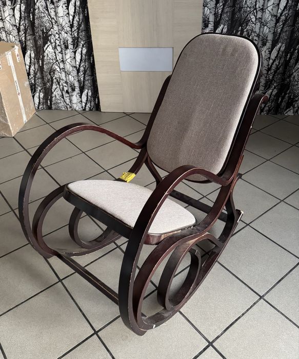 Fotel bujany do odnowienia