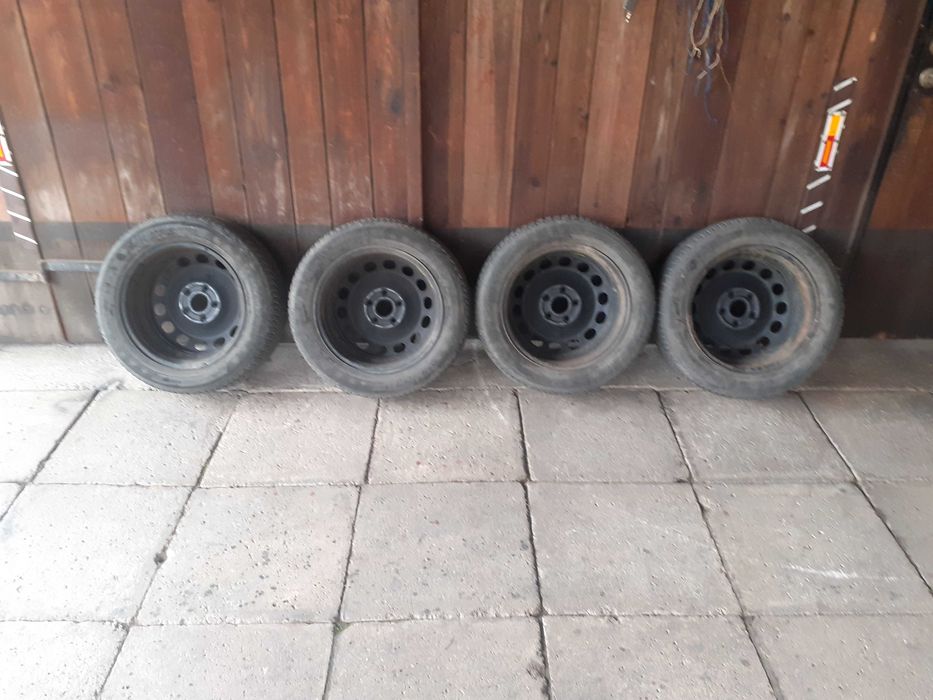 Koła zimowe 205/55R16
