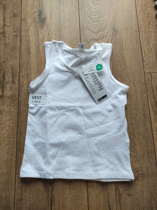 Bluzka na ramiączkach. Nowe . Rozmiar z metki 98/104