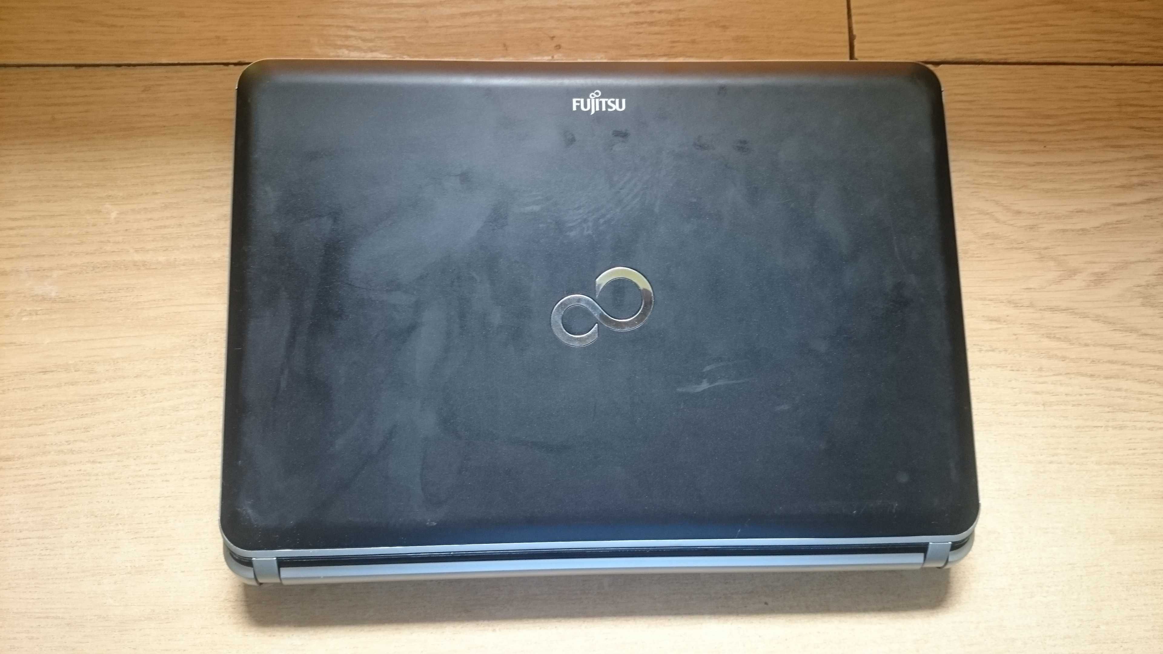 Fujitsu Lifebook LH531 (14"/320Гб/6Гб/i3)