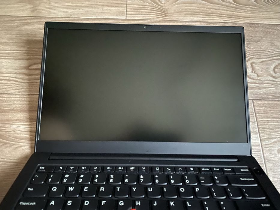 Lenovo ThinkPad E14 | ryzen 5 4500u | 8gb | 256gb ssd m2 | FHD