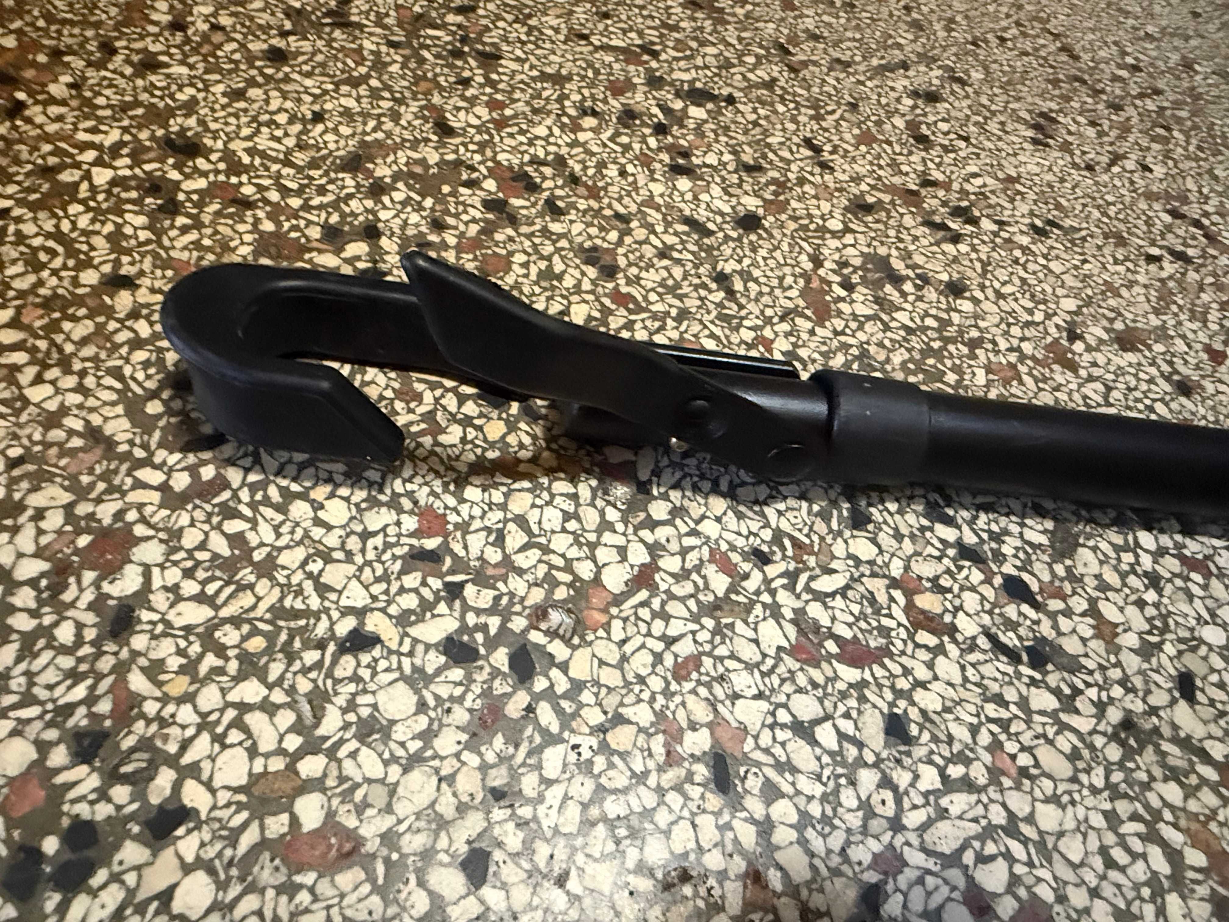 Thule 981 adapter rowerka dziecięcego damki bmx do bagażnika na rowery