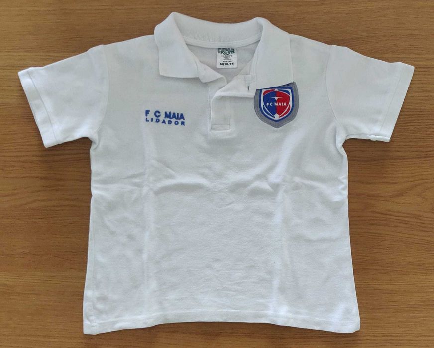 Equipamento futebol FCMaia Lidador