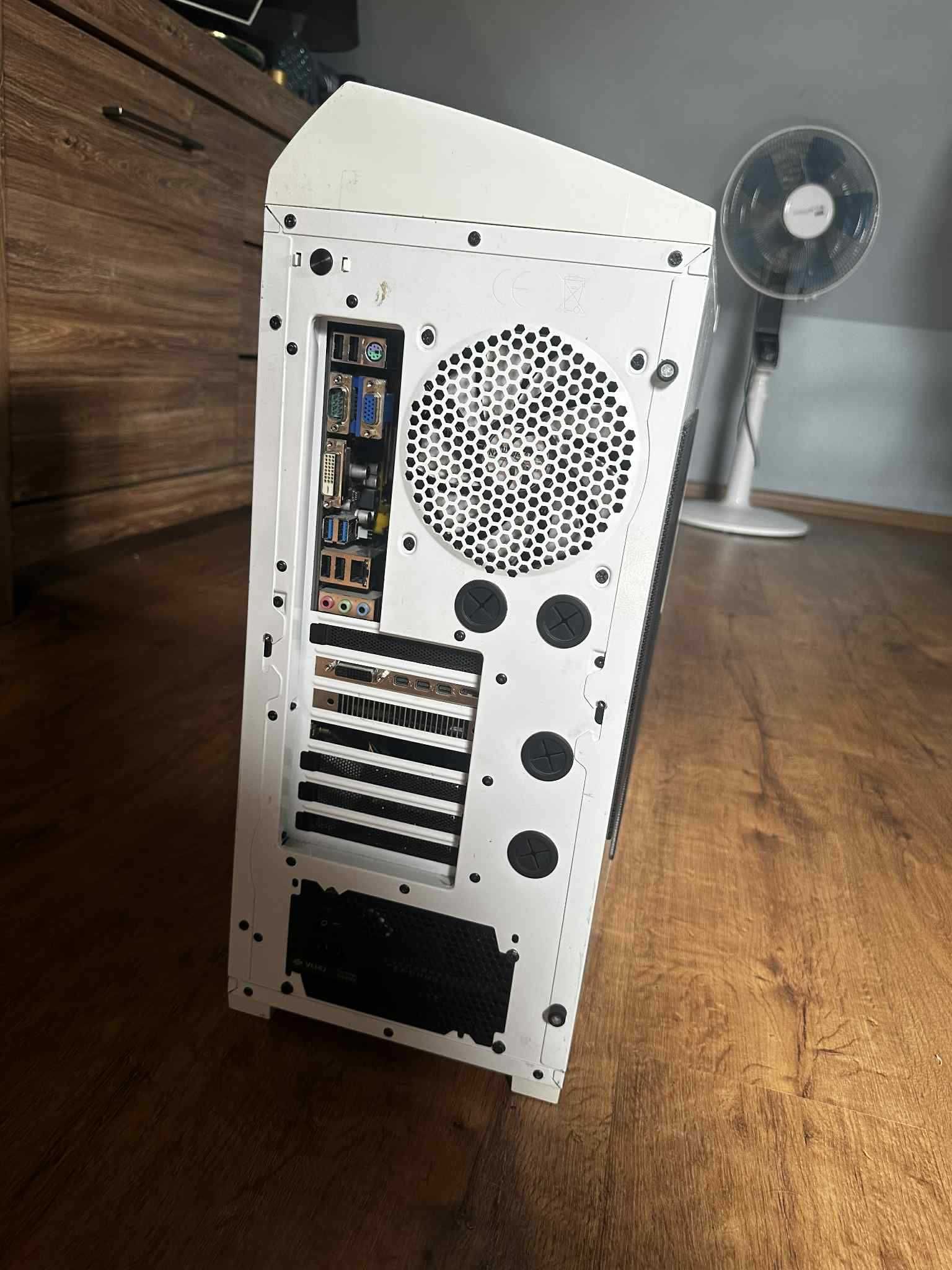 Komputer Stacjonarny / 16gb/4.00Ghz/GeForce GTX 970 (4GB)/2,3Tb