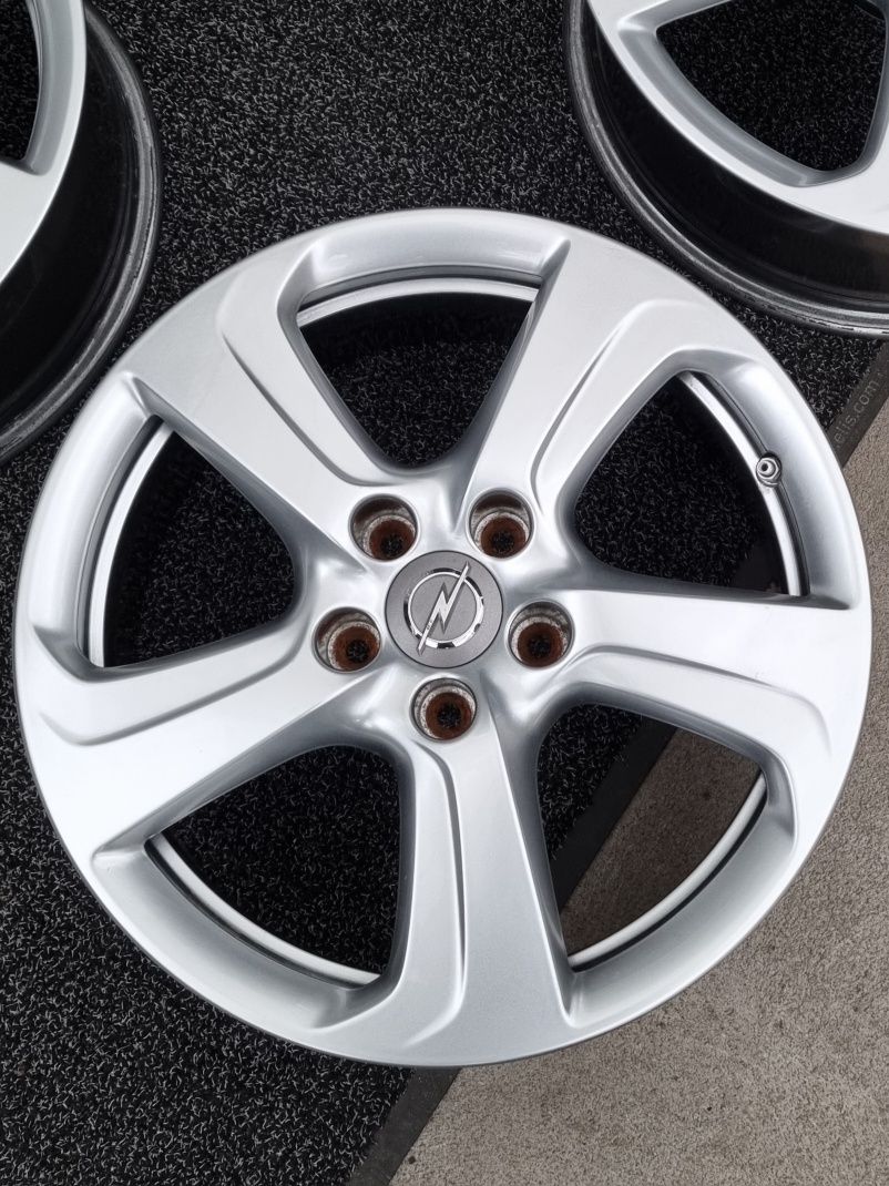 Felgi Alu z czujnikami 17" Opel Corsa D E OPC Zafira B Meriva B 5x110