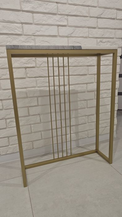 Konsola loftowa złota  marmurowy stolik