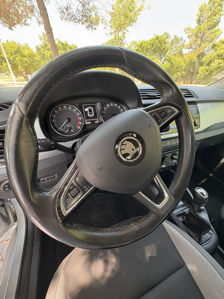 Skoda Fabia 2015