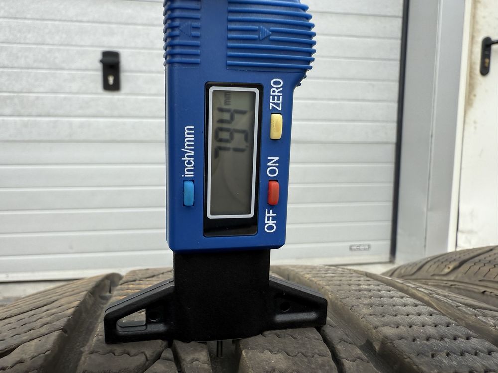Opony zimowe Tracmax Ice-Plus S210 - 245/40/19