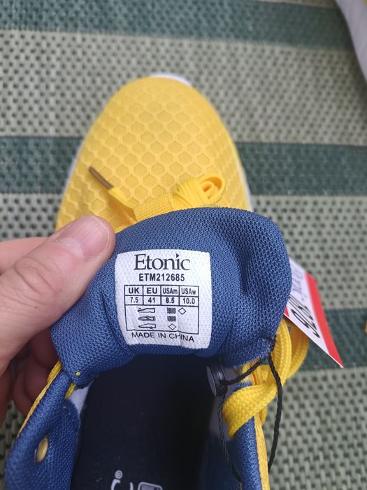 Buty do biegania Etonik (USA) nowe