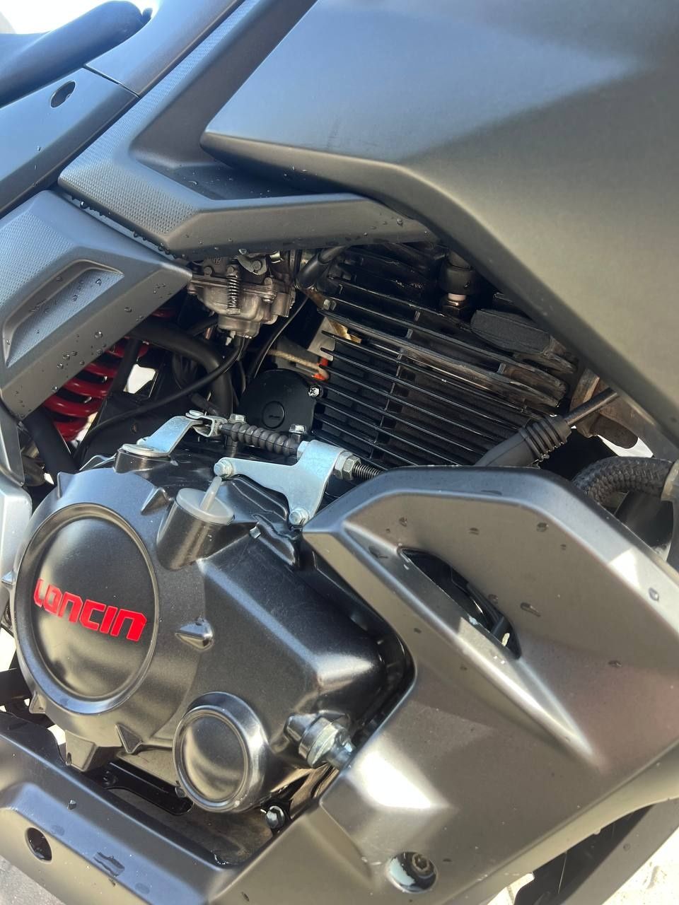 Loncin CR4 LX250-15