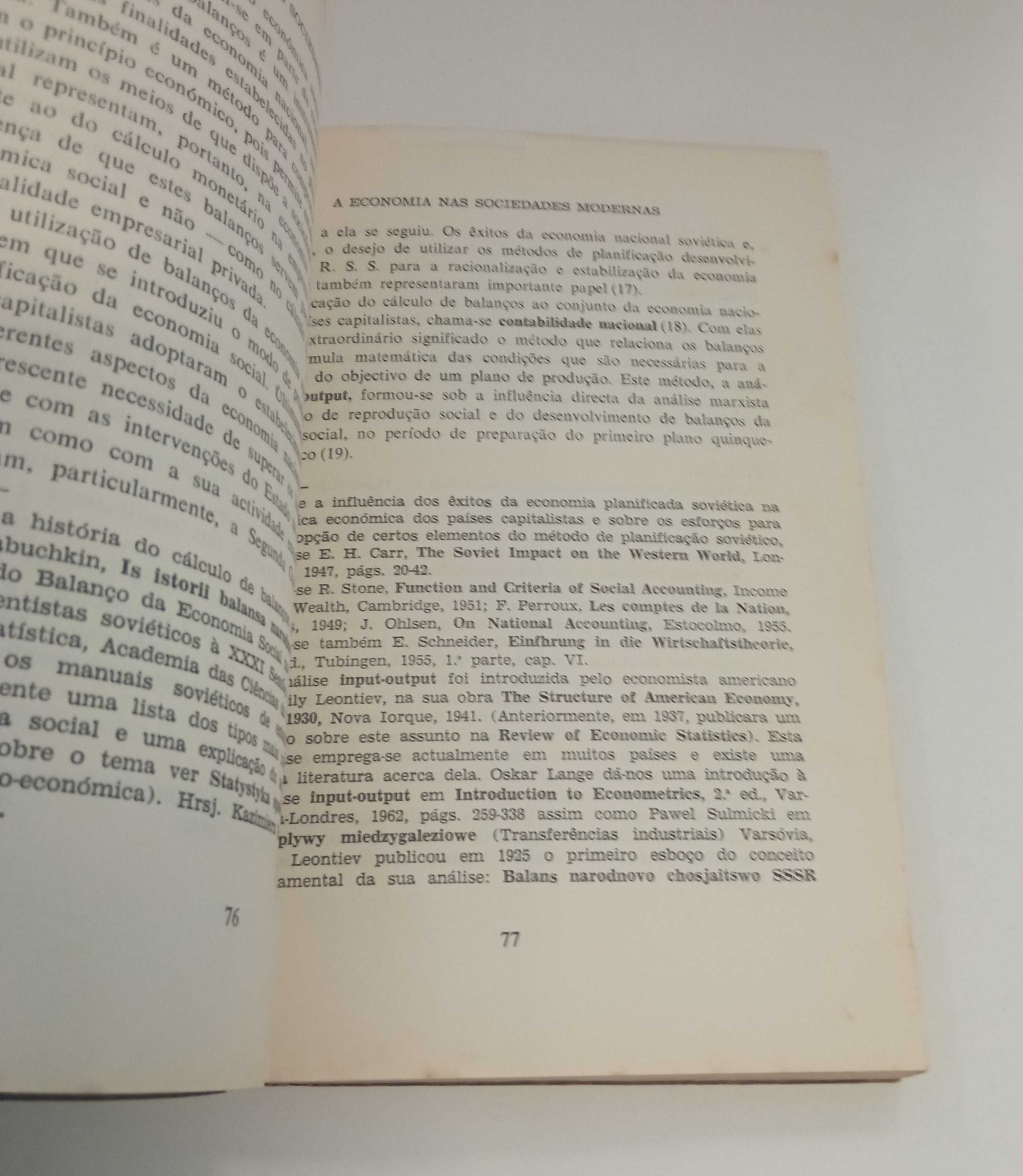 A economia nas sociedades modernas, de Oskar Lange