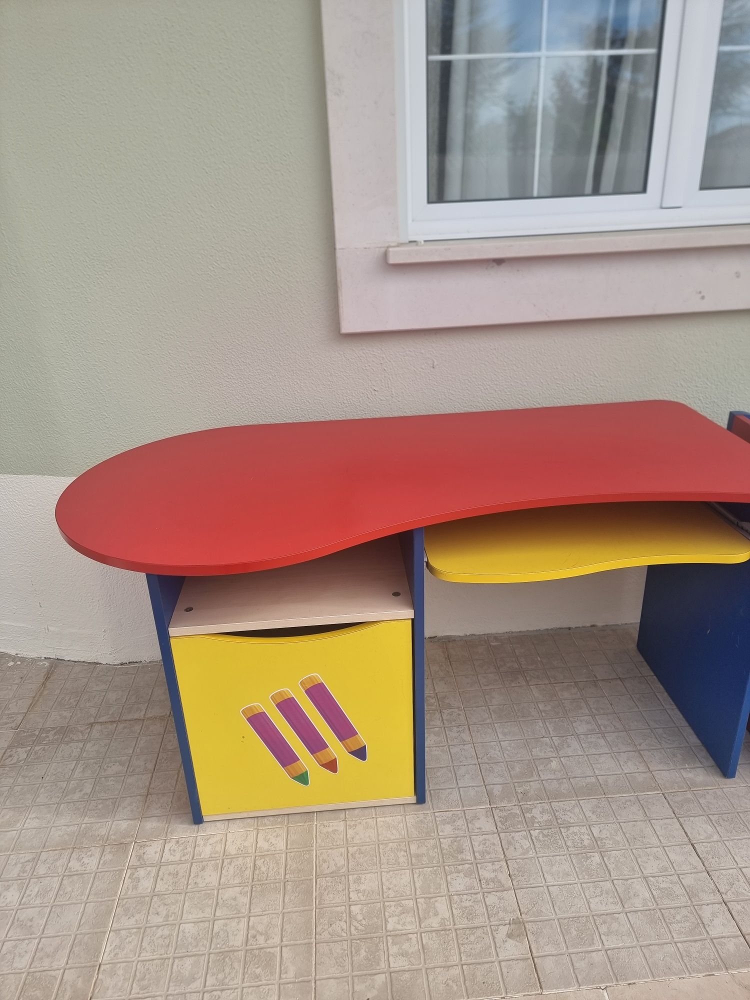 Secretária infantil Noddy