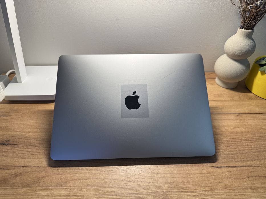 MacBook Air M1 16Gb 256Gb Space 85%