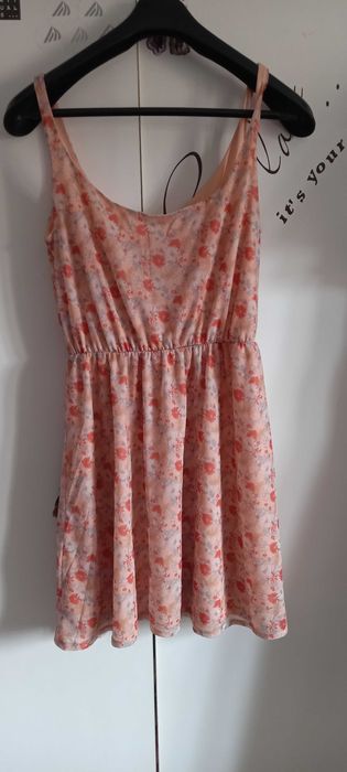 Vestido curto, de verão, tons claros - M - Pull&Bear