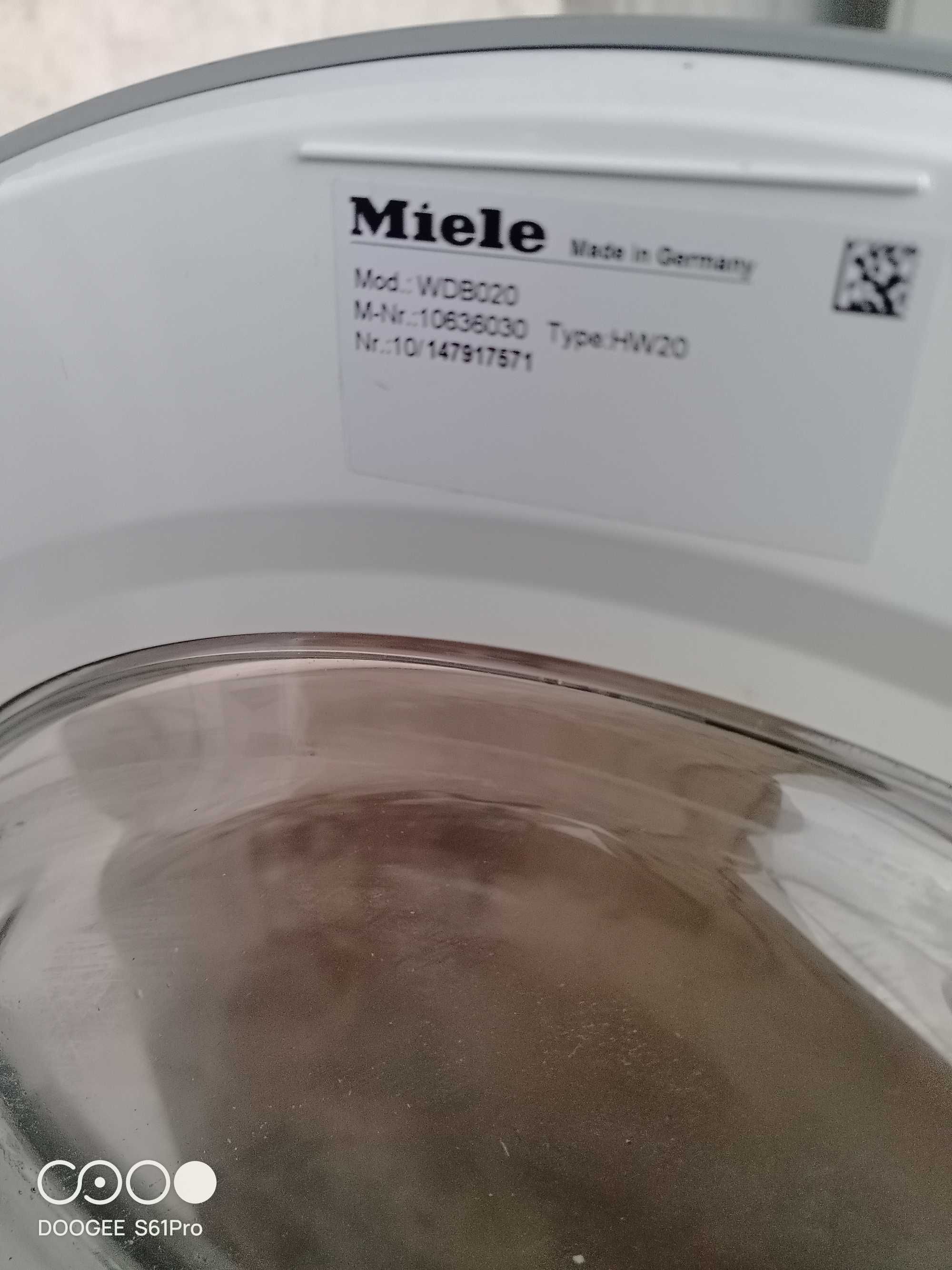 Pralka miele WDB020