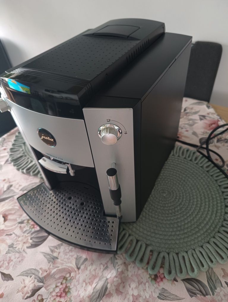 Ekspres Jura Impressa F70