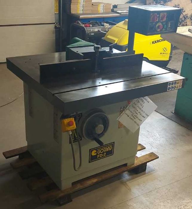Frezarka dolnowrzecionowa GOMAD FD-2 2001r.