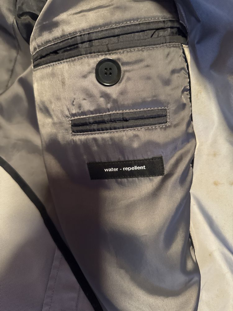 Gabardine casaco boss quase nova