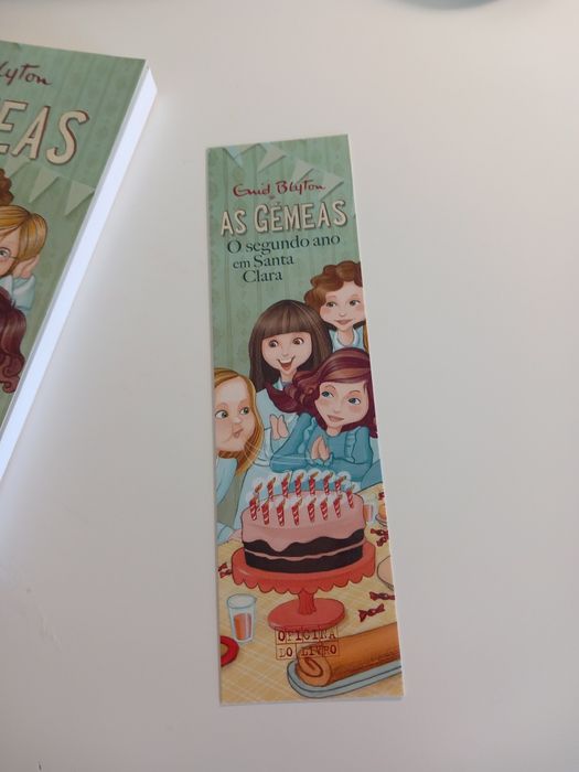 Livro "As gémeas : O segundo ano em Santa Clara" volume 4