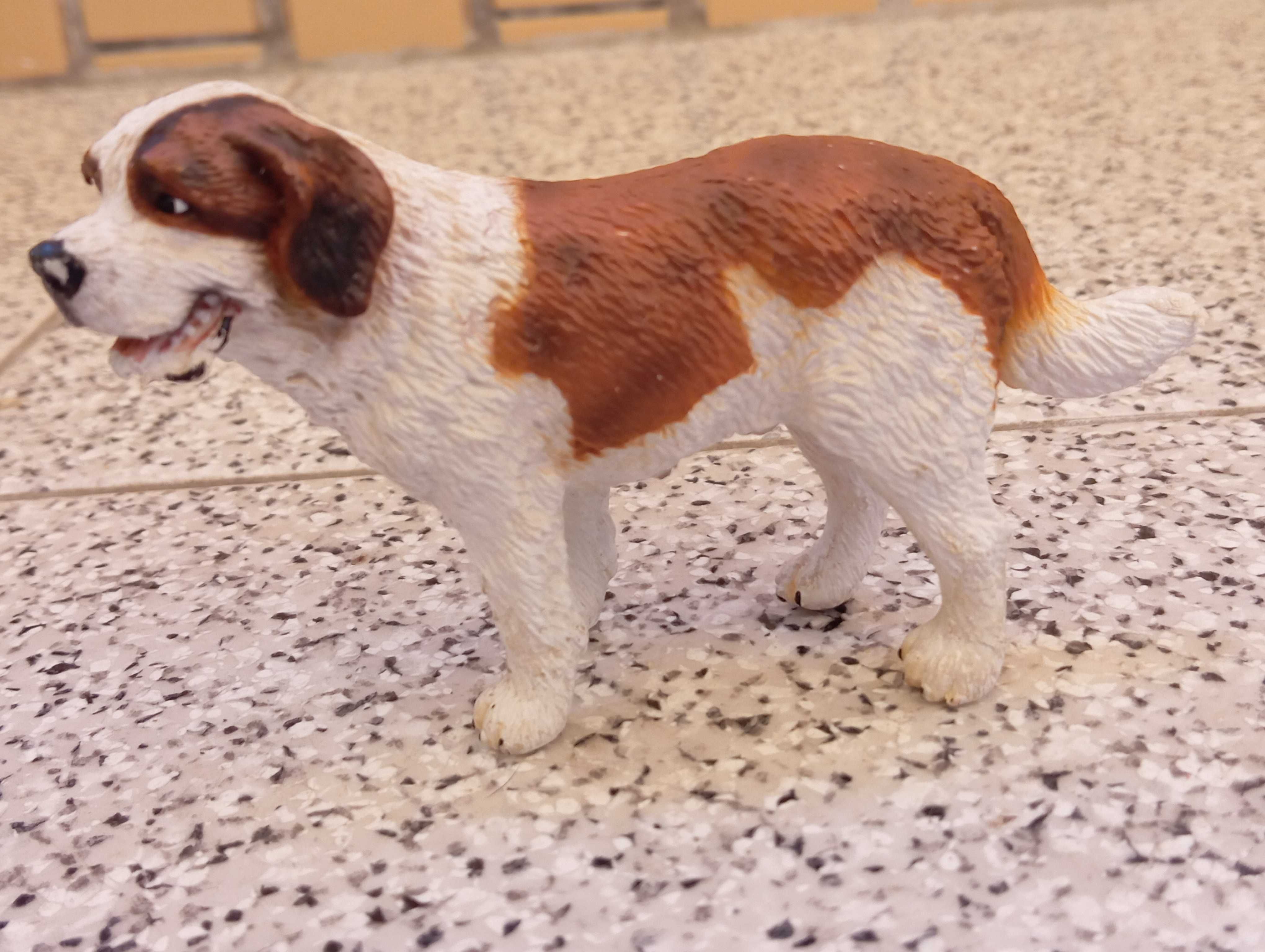 Figura PVC Cão São Bernardo Schleich