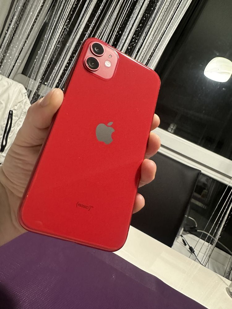 iPhone 11 Red 128GB ( iCloud) идеальный