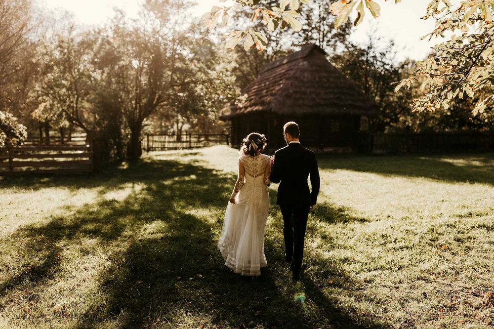 Sukienka ślubna Lilian West S ivory ślub J Alexander S/M boho 36 38