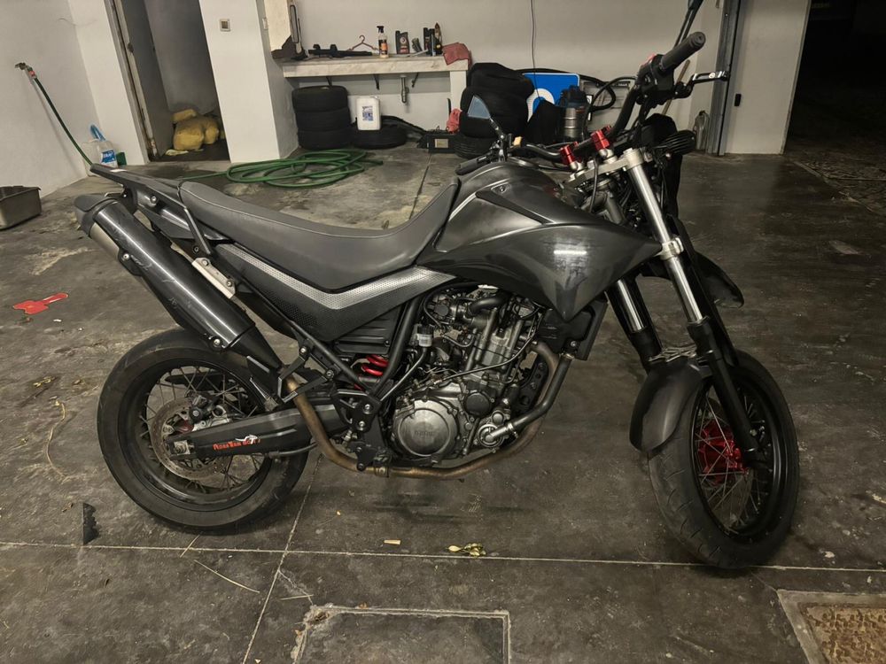 Yamaha XT660x 2011