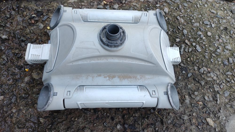 Робот пилосос Intex 28001