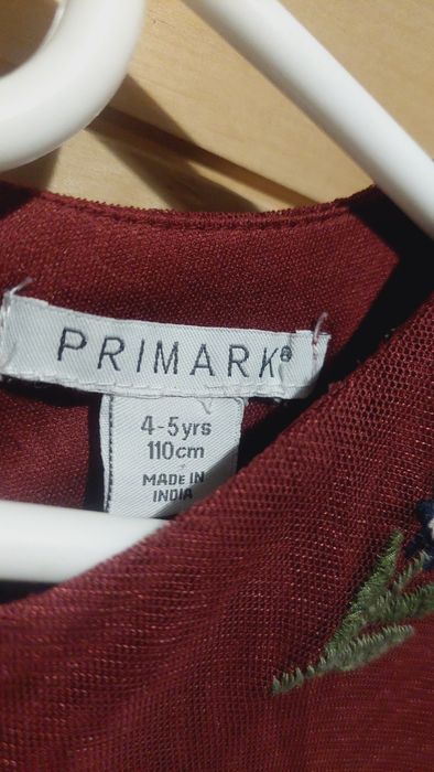 Сукні для дівчинки на 3-5 років