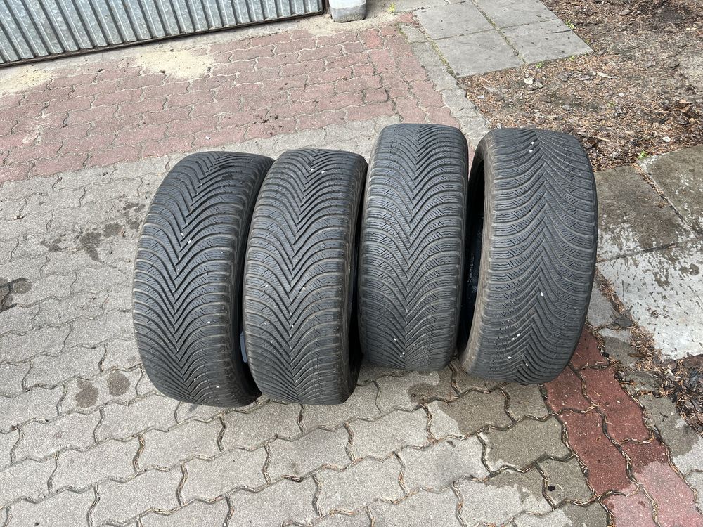 Opony zimowe michelin 215/55/17